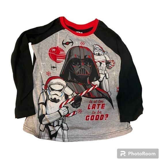 Star Wars Christmas PJ top Preloved 8 - Picture 1 of 1